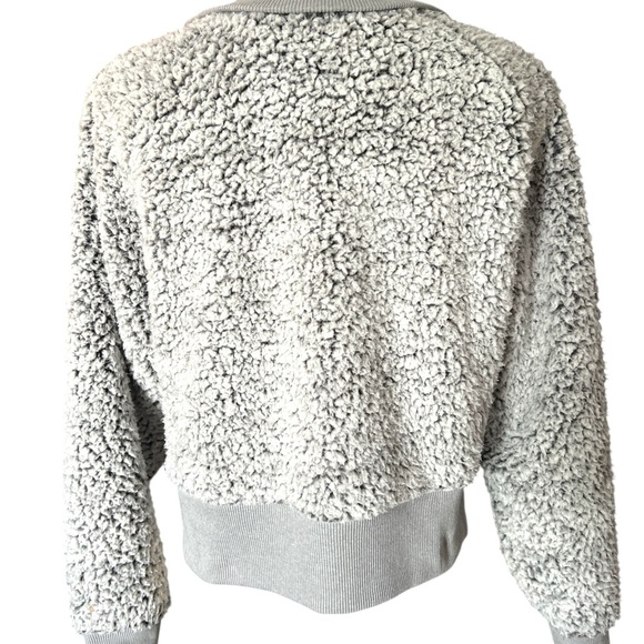 PINK Victoria's Secret Gray Zip-Up Sherpa Sweater Size -S - Picture 2 of 8